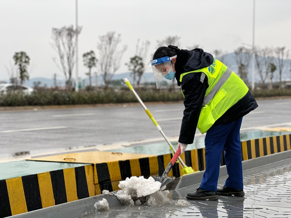 d5214cbc-2448-40f8-ad5a-348145b5624f d5214cbc-2448-40f8-ad5a-348145b5624f